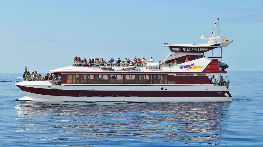 GROßES BOOT